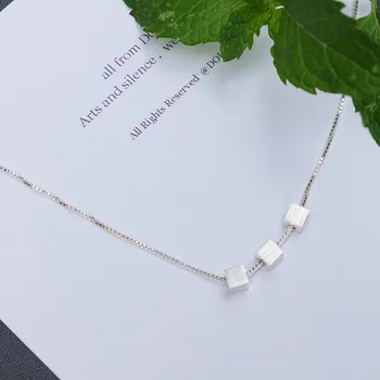 FoYuan Серебряное Цветное 3D Маленькое квадратное ожерелье, Корейская версия цепочки-ошейника, женские украшения