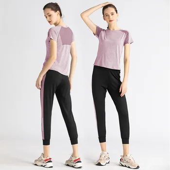 Женский быстросохнущий спортивный комплект С коротким рукавом, дышащая футболка для йоги с круглым вырезом, Брюки для бега с эластичной резинкой на талии, впитывающий пот спортивный костюм