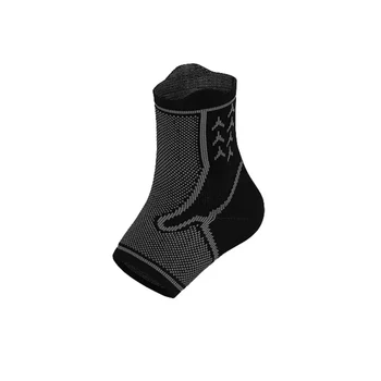 Защитный рукав для лодыжки удобен для занятий спортом мужчин и женщин. Фиксация и реабилитация растяжения связок голеностопного сустава в баскетболе.