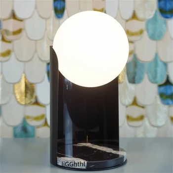 Скандинавская настольная лампа с современным стеклянным абажуром Настольная лампа LED Home Decor Гостиная Спальня
