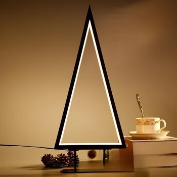 Треугольное украшение из кованого железа креативной формы, светодиодная настольная лампа, прикроватная тумбочка в спальне отеля, лампа в виде дерева