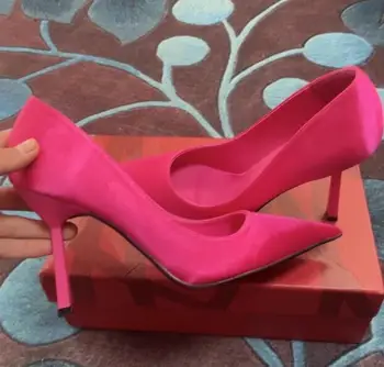 Ярко-Розовые Оранжевые Желтые Черные Шелковые туфли-лодочки с острым носком на высоком каблуке 8-10 см, женские тонкие туфли, Размер 33